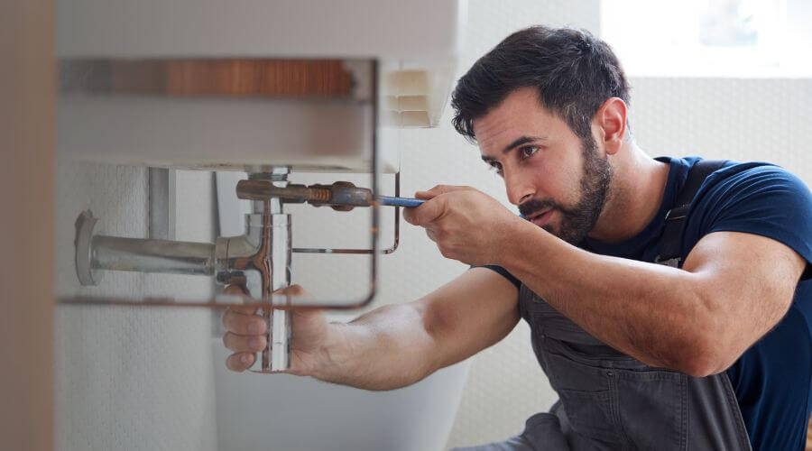 Local tankless water heater installation in Portage, OH